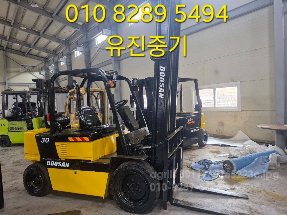 두산 지게차 3톤 하이마스터 (3톤)