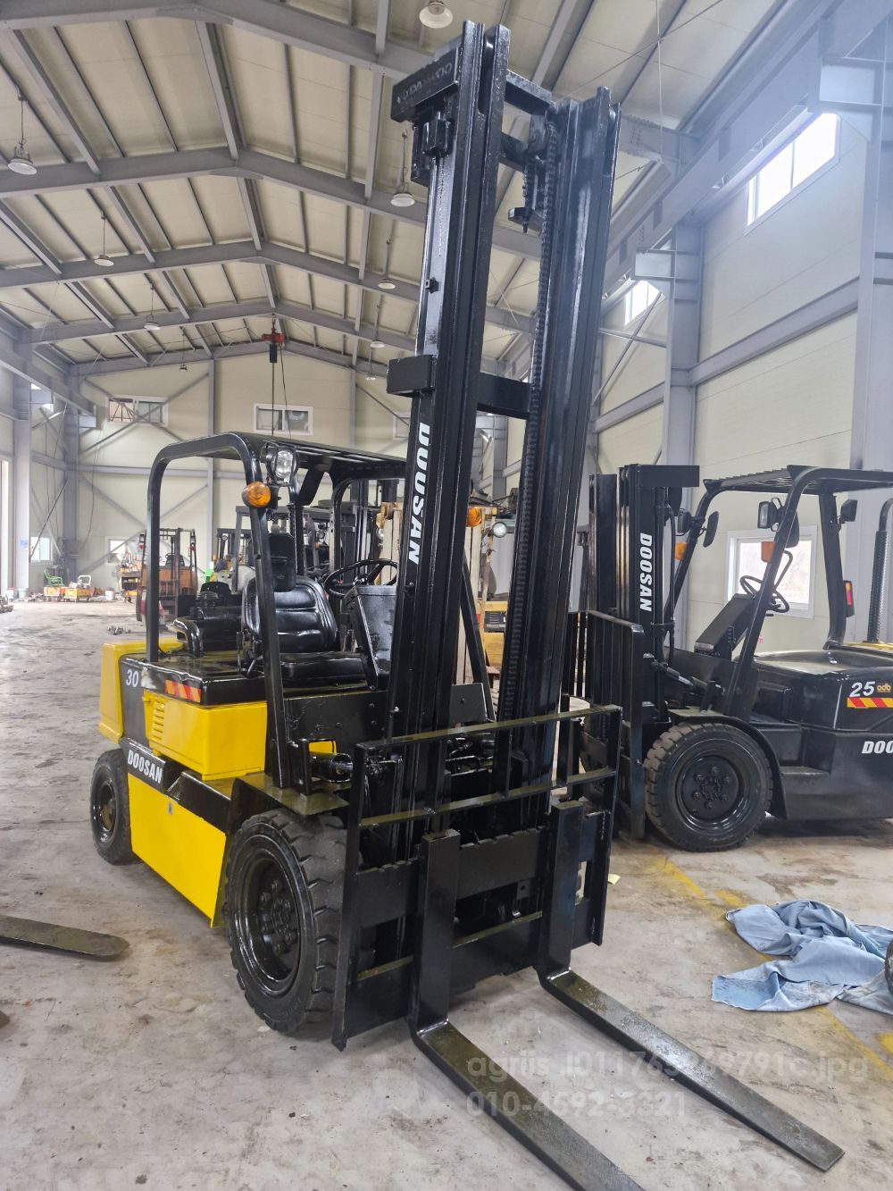 두산 지게차 3톤하이마스터 (3톤)