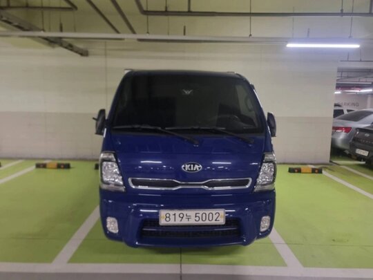 기아 기아 더 뉴 봉고III 1톤 PU LPi 초장축 킹캡 GLS 더 뉴 봉고III 앞좌측면