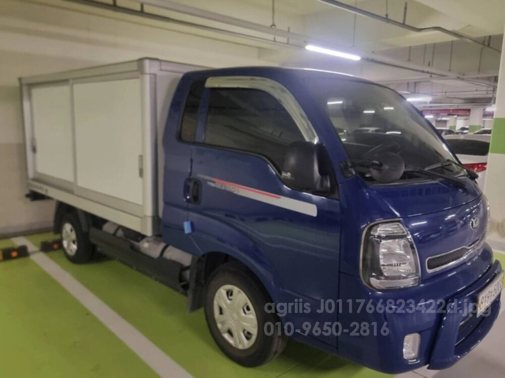 기아 기아 더 뉴 봉고III 1톤 PU LPi 초장축 킹캡 GLS 더 뉴 봉고III 뒤우측면