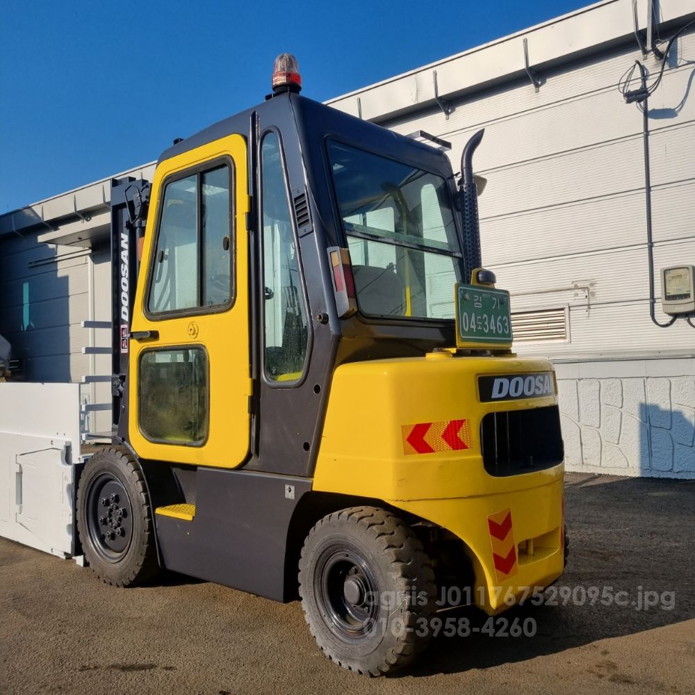 두산 지게차 D25S-3 (2.5톤)