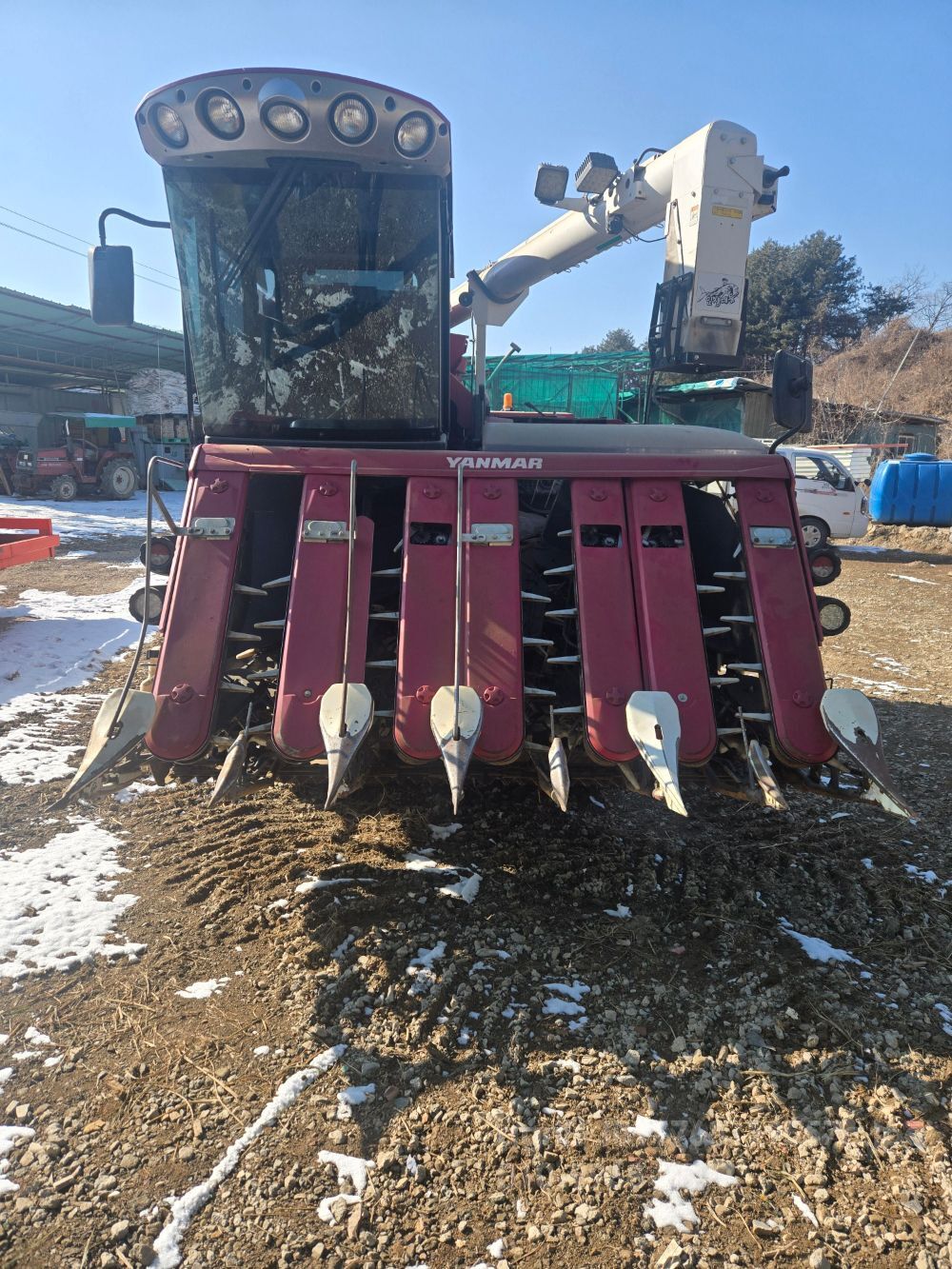 Yanmar Combine Harvester YH7115 (7Rows)