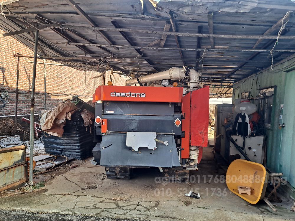 Daedong Combine Harvester DXM85GB (5Rows) 뒤우측면