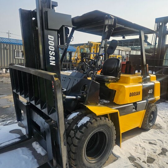Doosan Forklift FD40 (4톤)