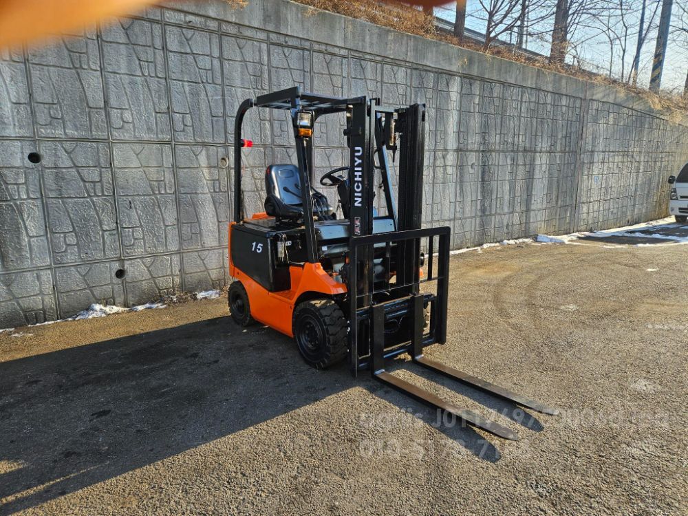  Forklift 중고 FB15PN-75-300RF 전동 1.5톤 좌식형 (1.5톤) 뒤우측면