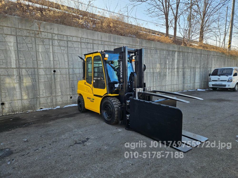 Doosan Forklift 중고 현대 포렉스 40D-9F 디젤 4톤 (풀프리마스트, 인버터푸쉬) 뒤우측면