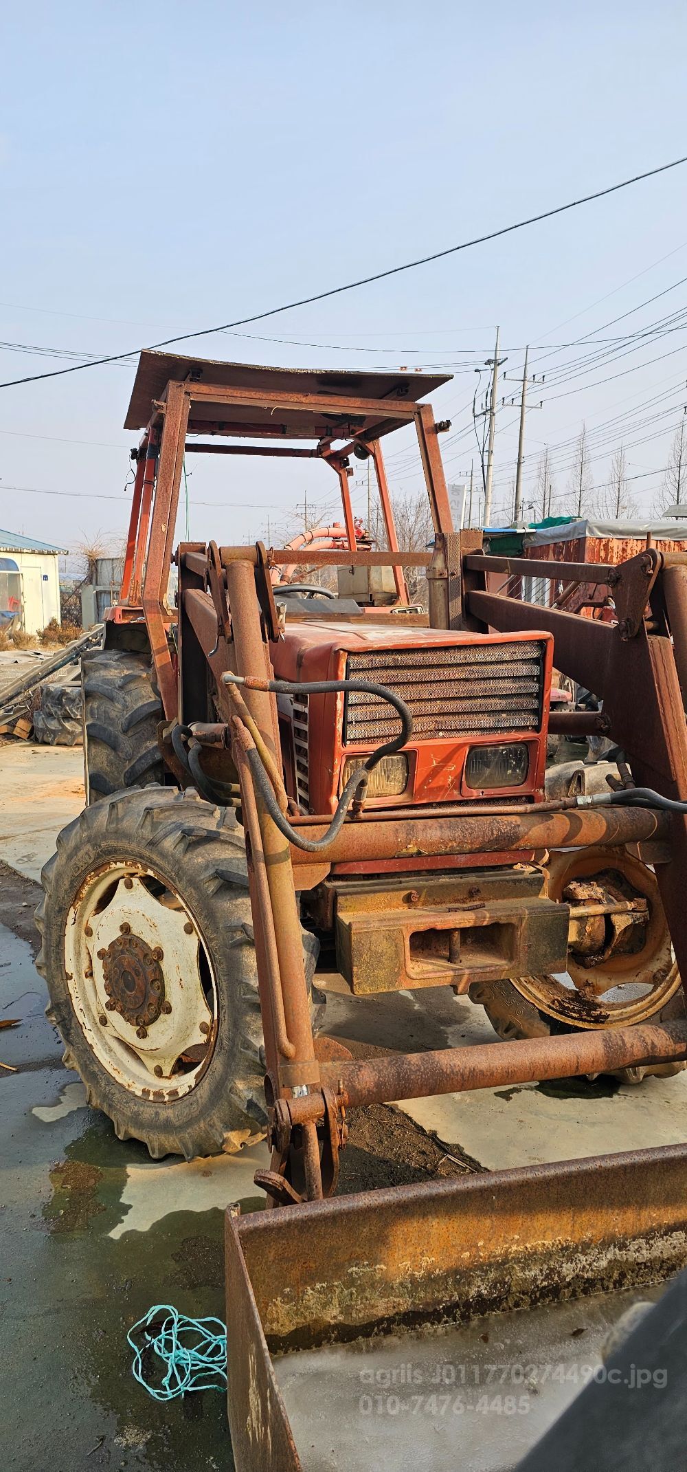NewHolland Tractor 55-66D (55hp)