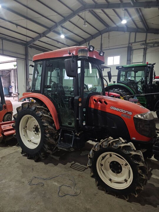 Daedong Tractor D500 (50hp)