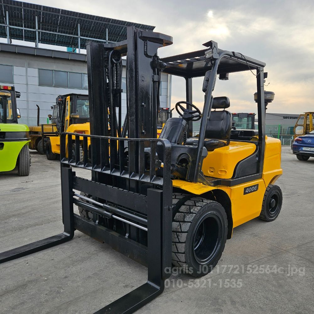 Hyundai Forklift 포렉스40DE (4톤)