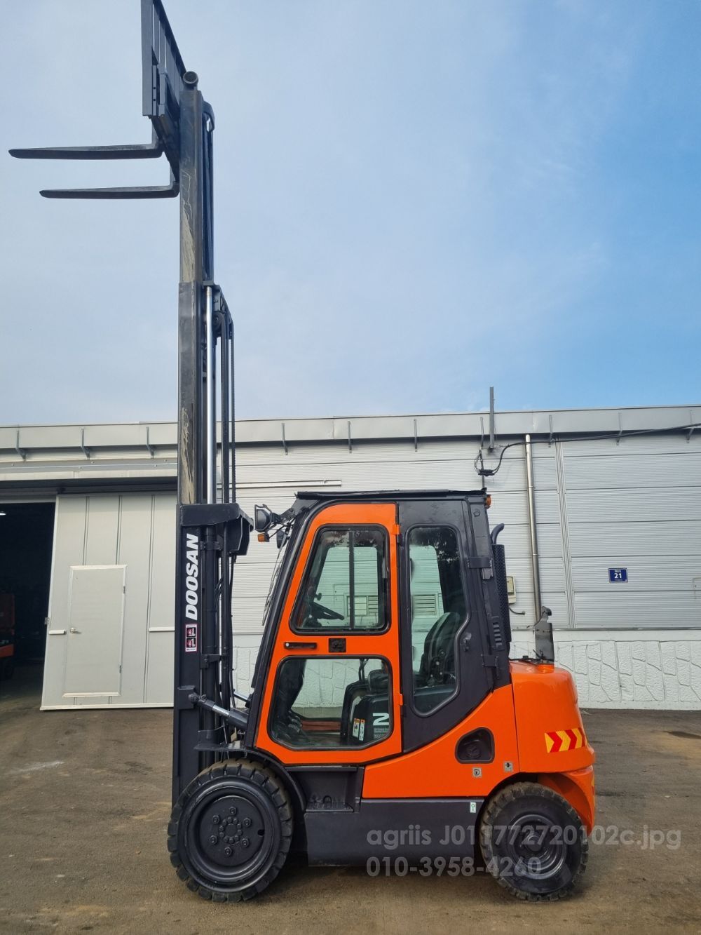 두산 지게차 D25S-5 (2.5톤)