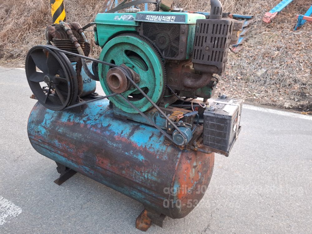 대동 콤프레샤 콤프레샤/(경운기/엔진10마력) 뒤우측면