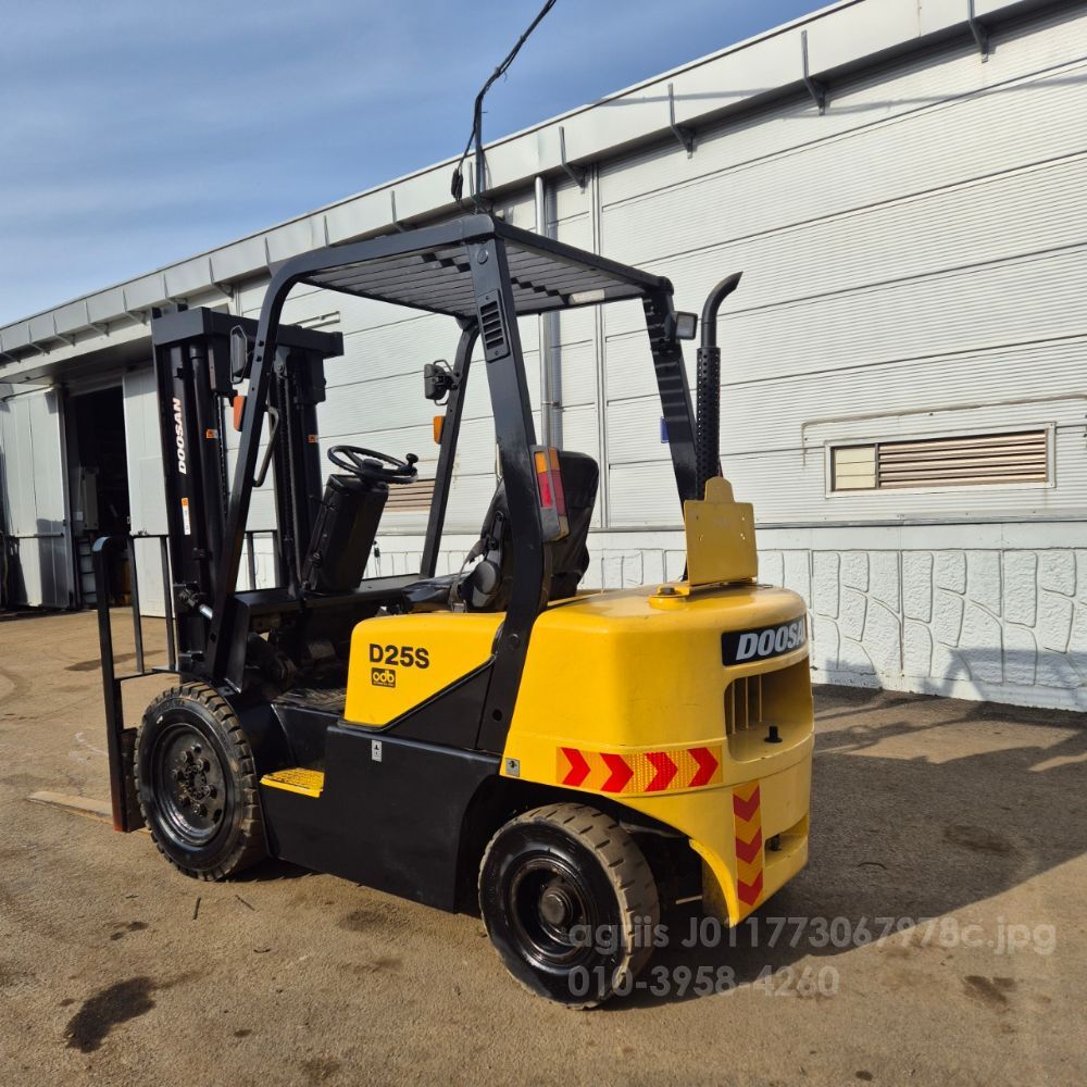 대우두산 지게차 D25S (2.5톤)