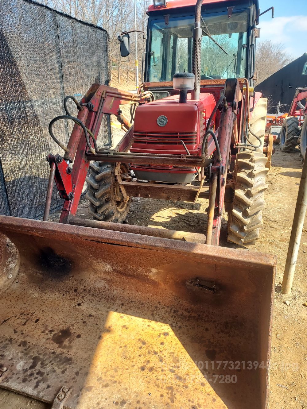 국제 트랙터 F505 (50마력)