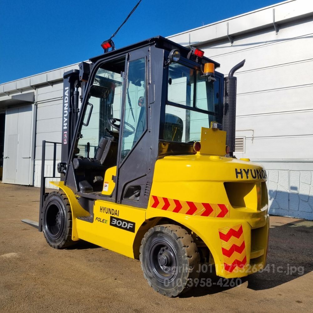 현대 지게차 30DF (2.98톤)