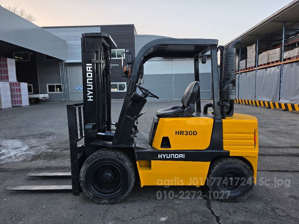 현대 지게차 HR30D (3톤)