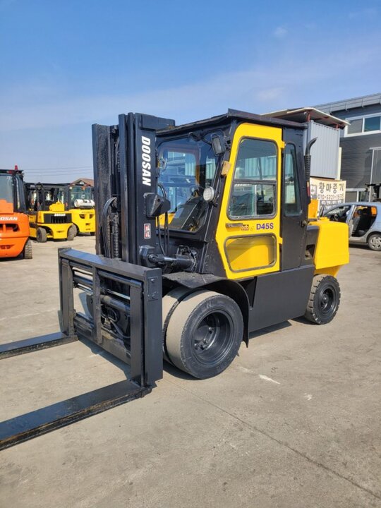 Doosan Forklift D45S-2중고 (4.5톤)