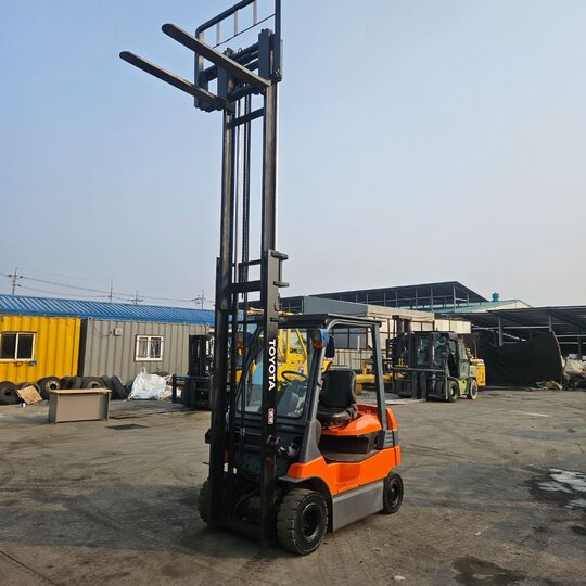  Forklift 7FB 2톤전동 (2톤)