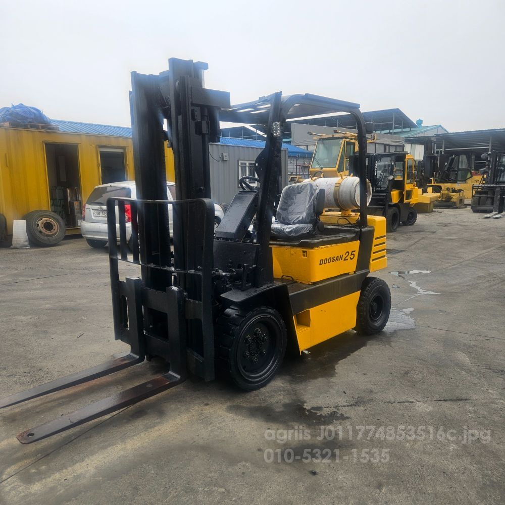 Doosan Forklift 2.5톤가스 (2.5톤)
