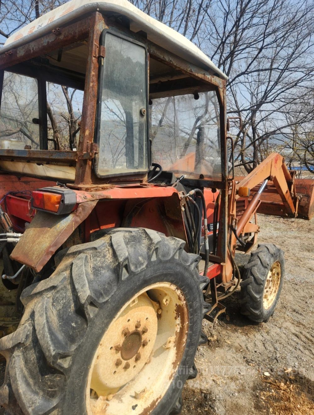 동양 트랙터 D415 (40마력)