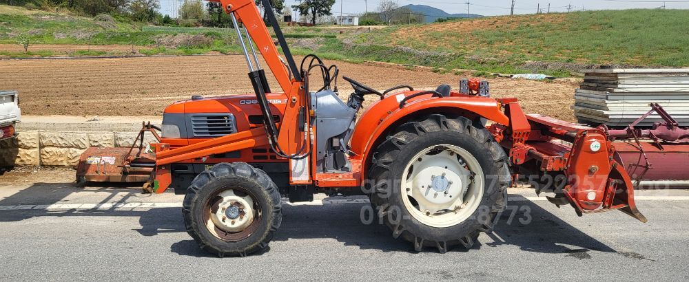 Daedong Tractor D380L (38hp)