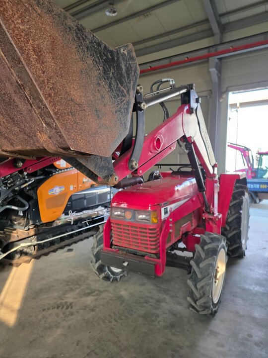LS Tractor GT392DC (39hp)