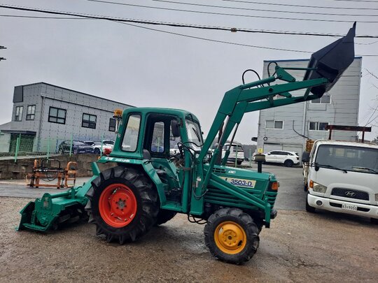 Daedong Tractor L3503 (35hp) 앞좌측면