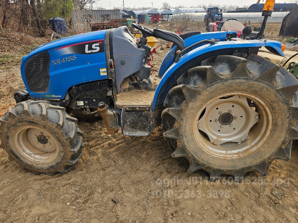 LS Tractor XR4155 (55.7hp)