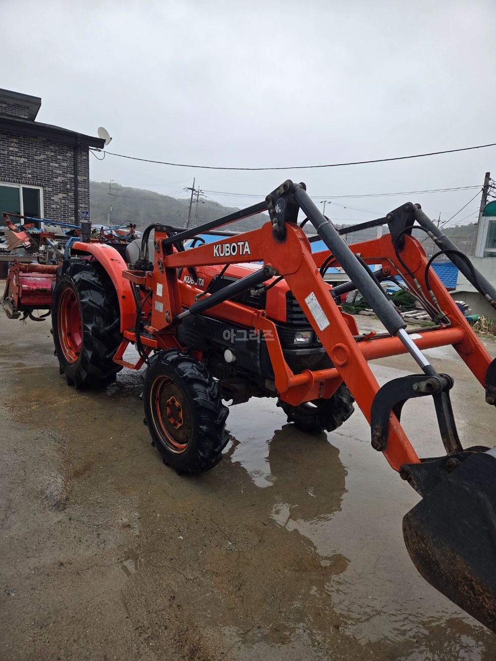 Kubota Tractor L500M (50hp)