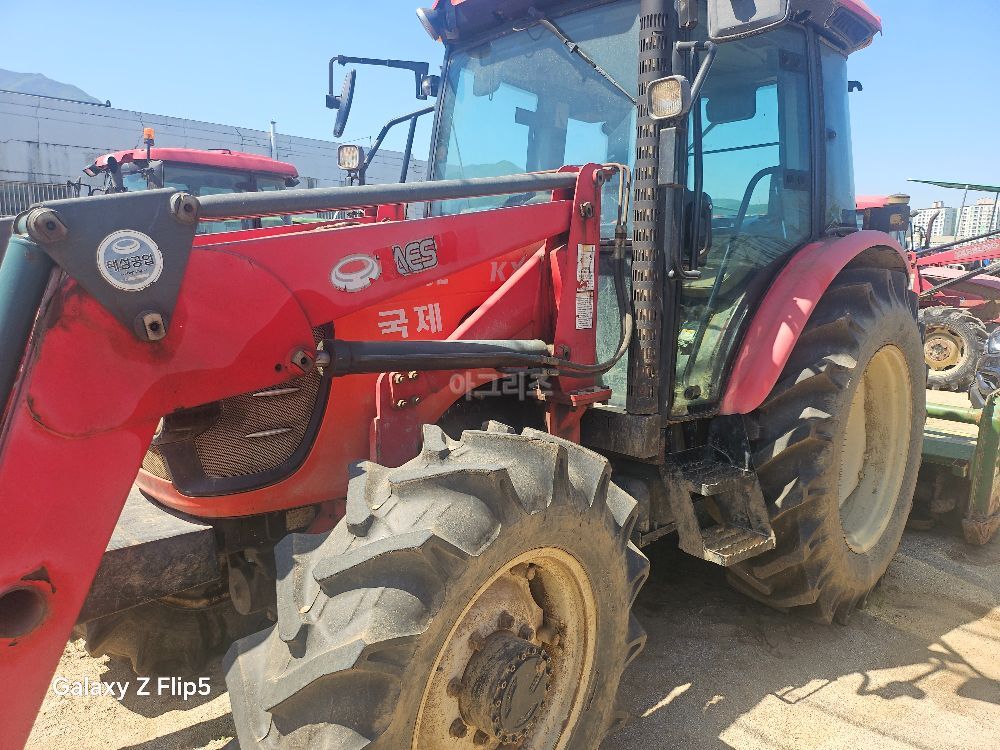 국제 트랙터 KX90 (90마력)
