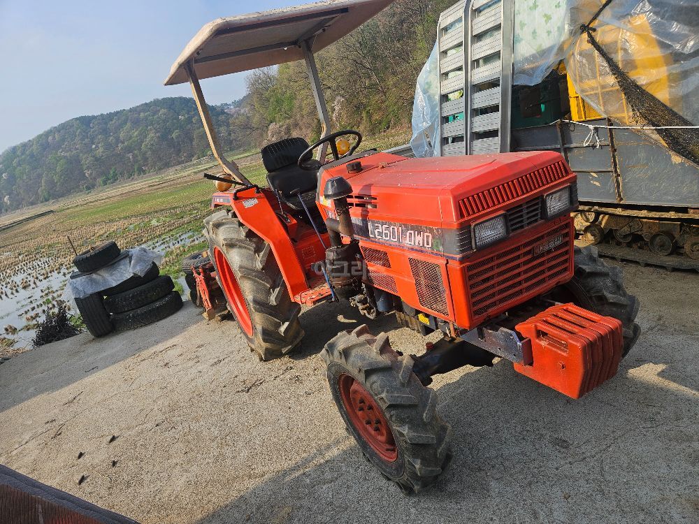 대동 트랙터 L2601-4WD (26마력)