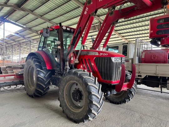 TYM 트랙터 TX1500 (145마력) 앞좌측면