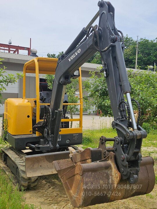 볼보ec25 굴삭기 EC25 (2.6톤)