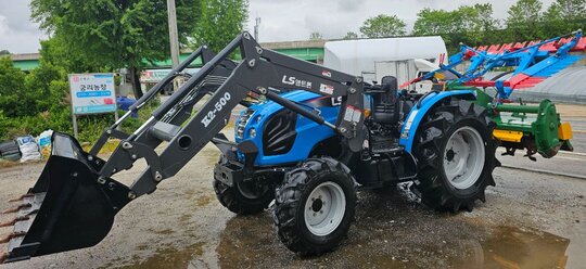 LS 트랙터 XR4160 (58.9마력)