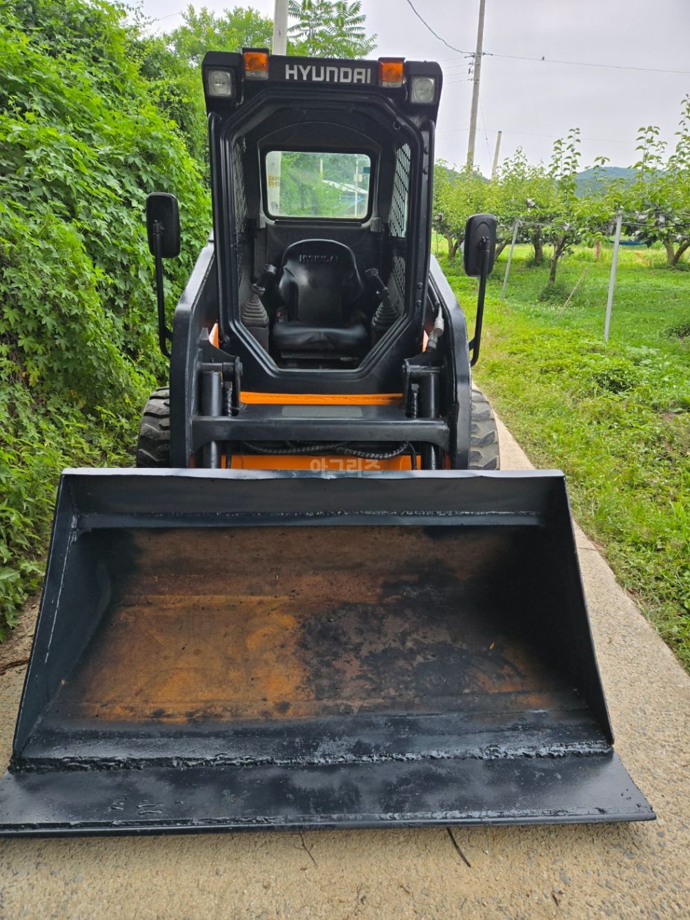 현대 스키드로더 HL370