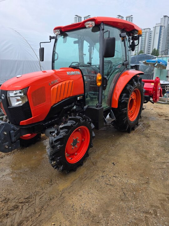 구보다 트랙터 L60C (62.1마력)