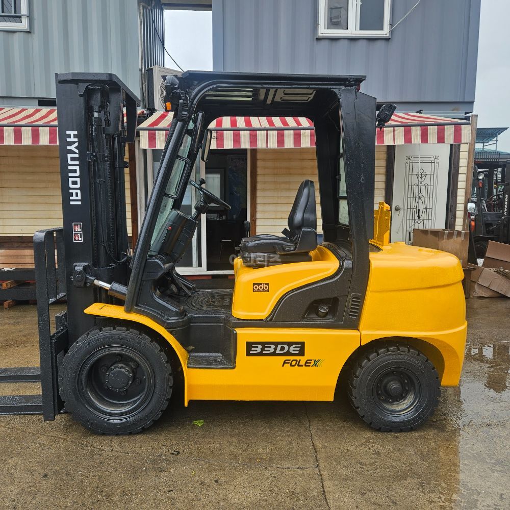  Forklift 포렉스33DE (3.3톤) 뒤우측면