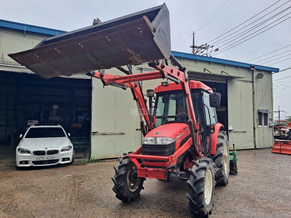 Daedong Tractor D500 (50hp)