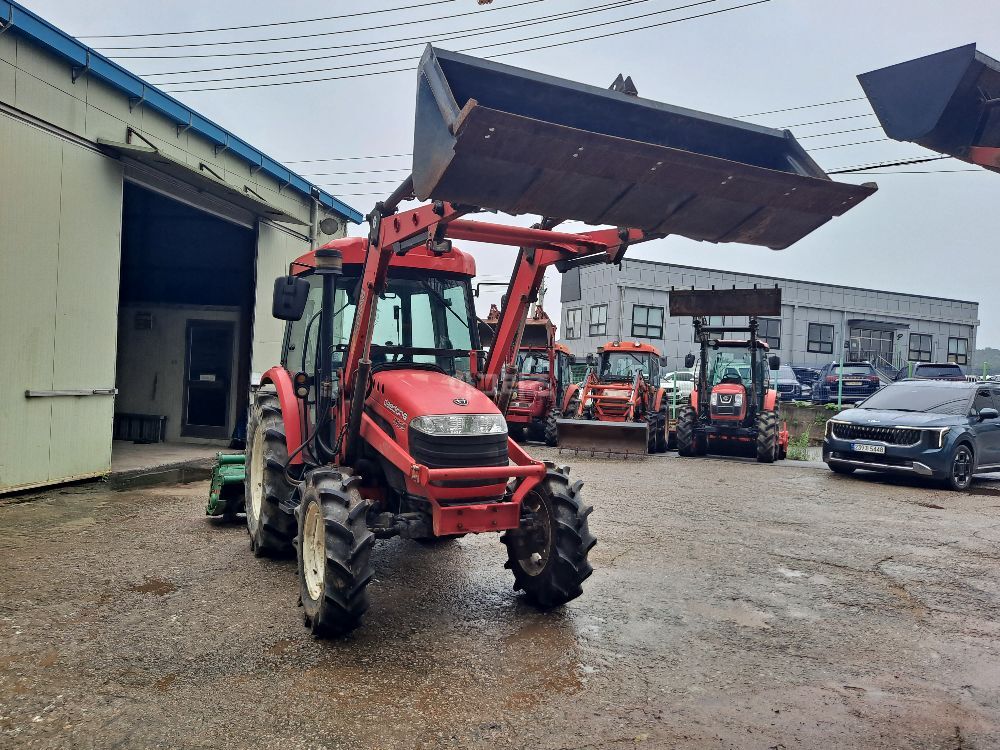 대동 트랙터 D500 (50마력) 뒤우측면