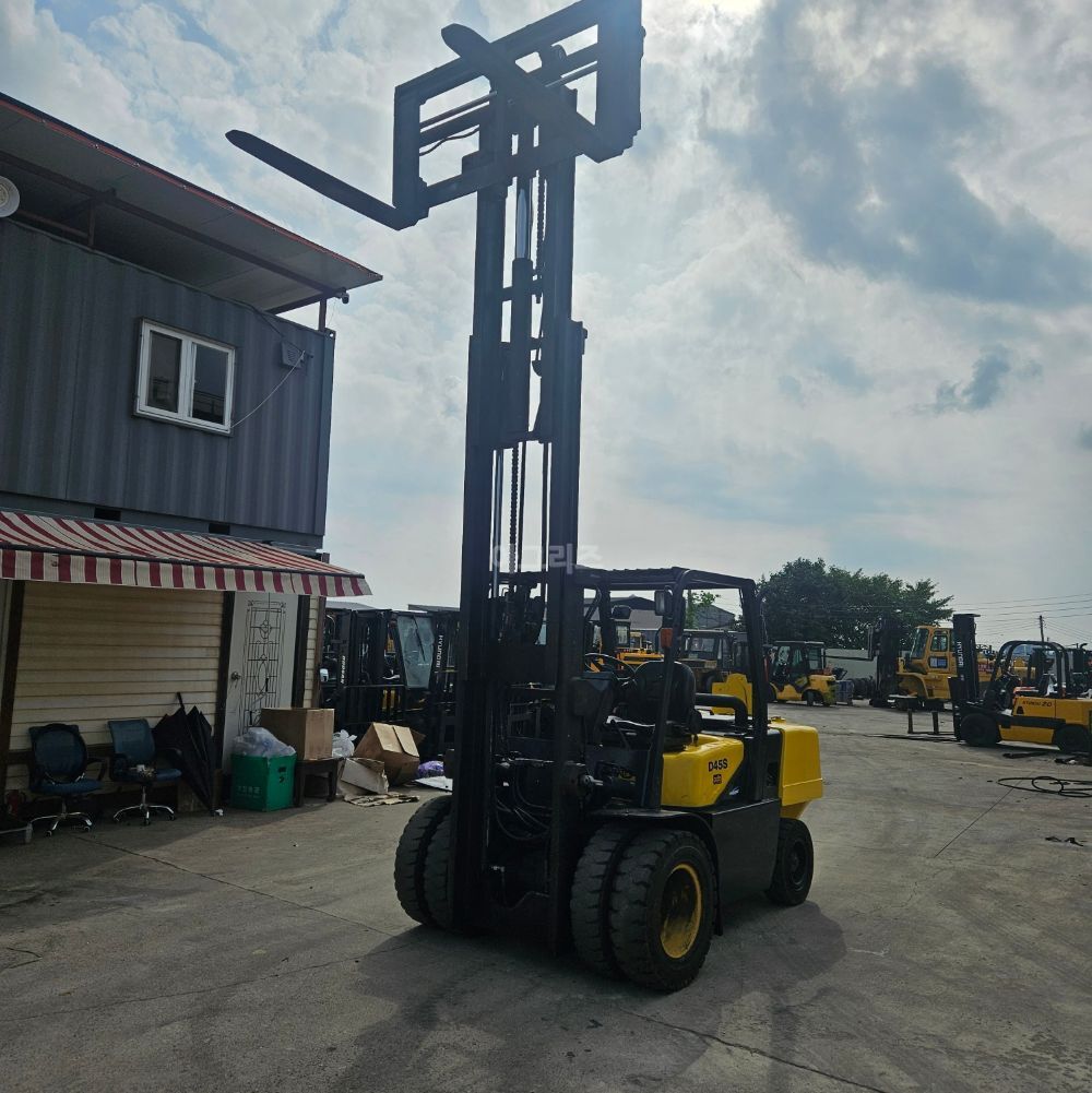 두산 지게차 D45S-2 3단자동발 (4.5톤)