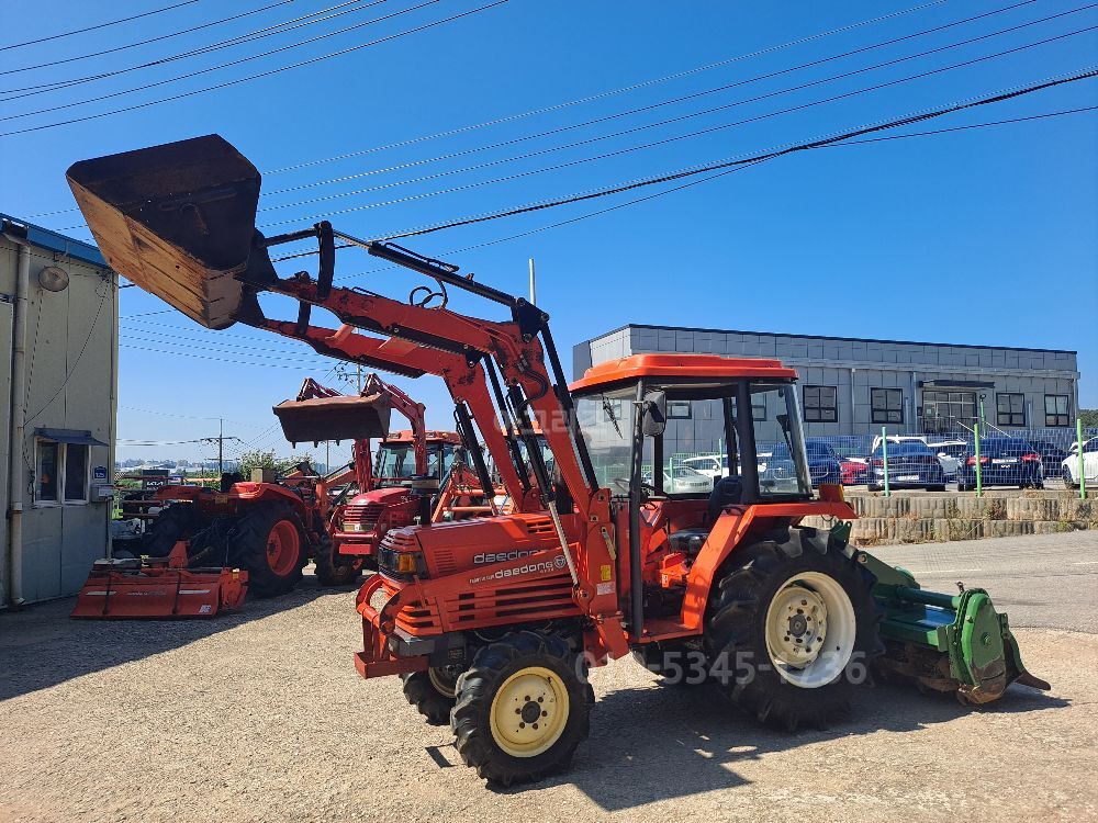Daedong Tractor L3503 (35hp) 뒤우측면