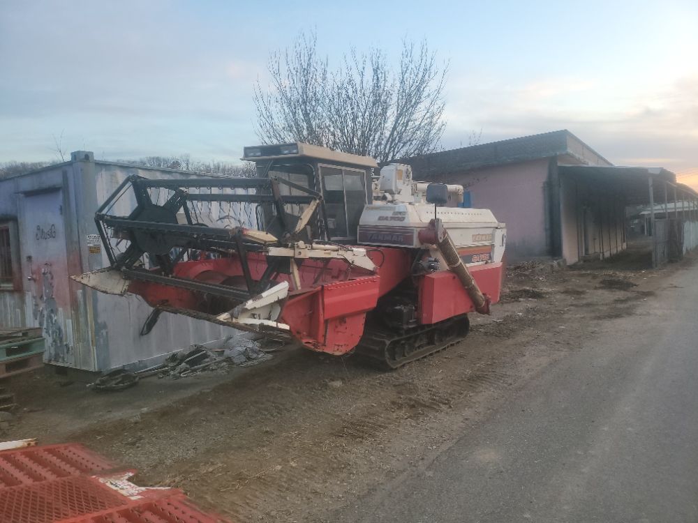 Yanmar Combine Harvester Ca700 
