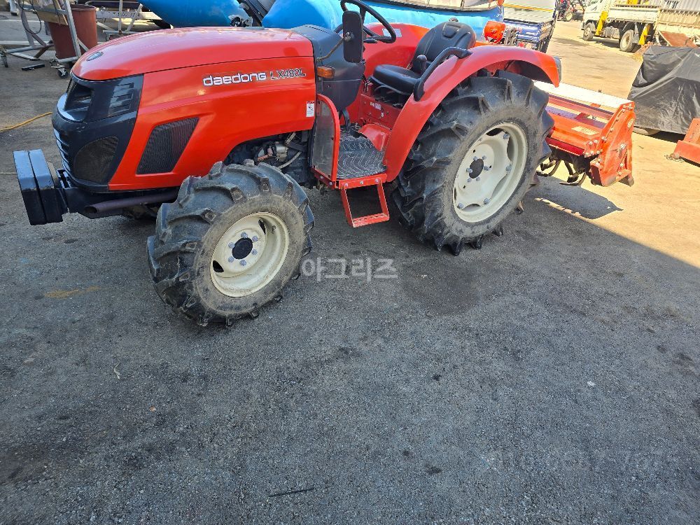 Daedong Tractor LX480L (48hp) 뒤우측면