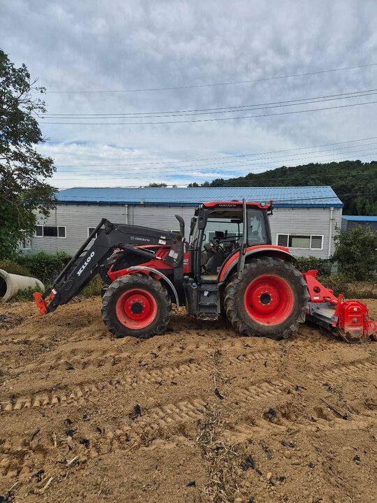 대동 트랙터 HX1400 (142마력)