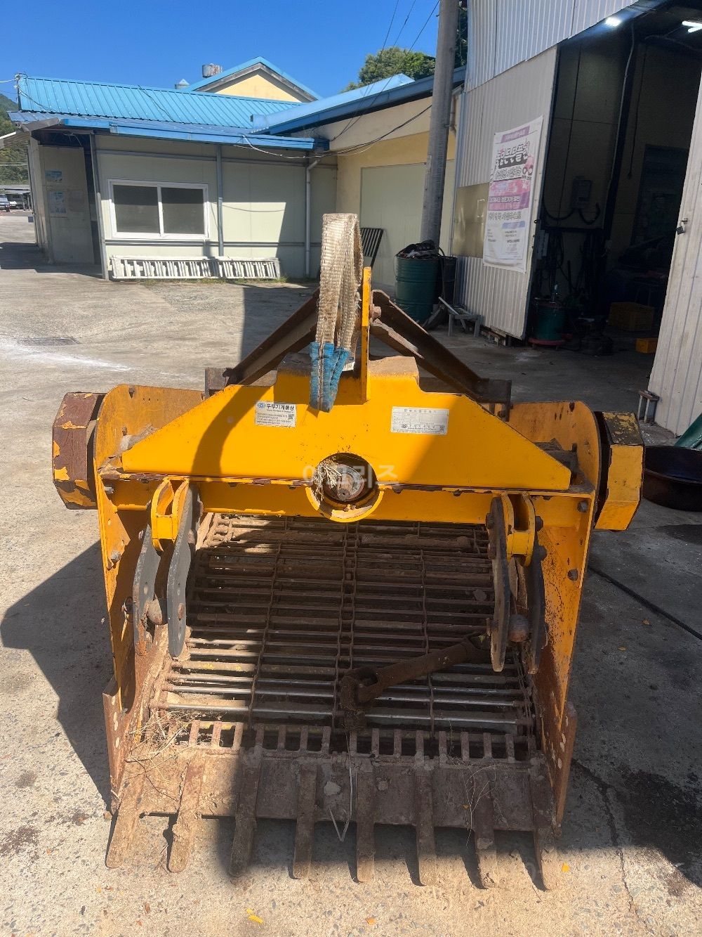  Harvester DR-1100s 