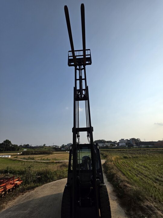  Forklift D40S (4톤) 앞좌측면