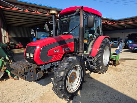 TYM 트랙터 T720S (72마력)