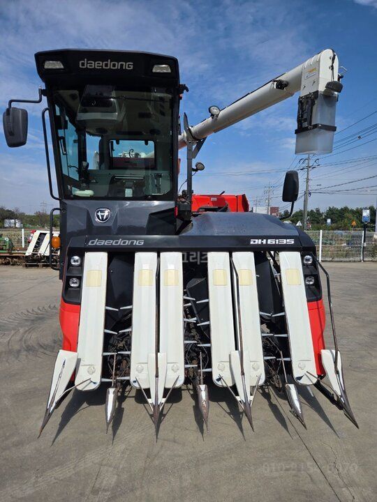 대동 콤바인 DH6135 (6조식)