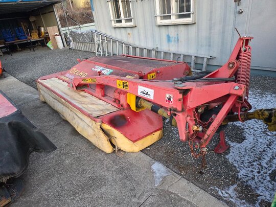  Mower Conditioner NH240H  앞좌측면