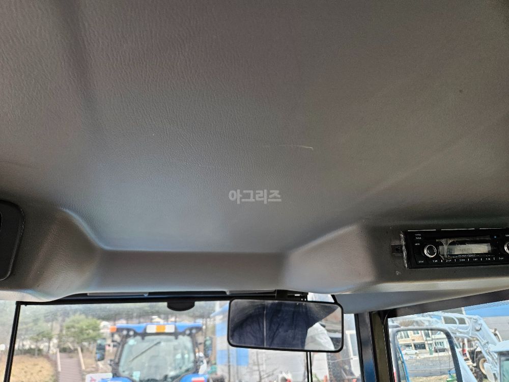 LS 트랙터 P7175 (80마력)