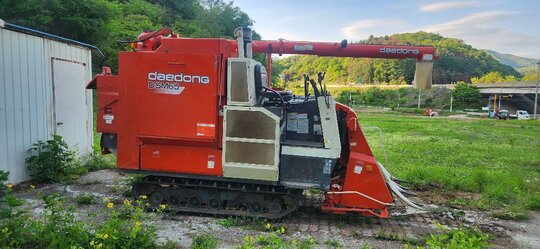 Daedong Combine Harvester DSM65 (4Rows)